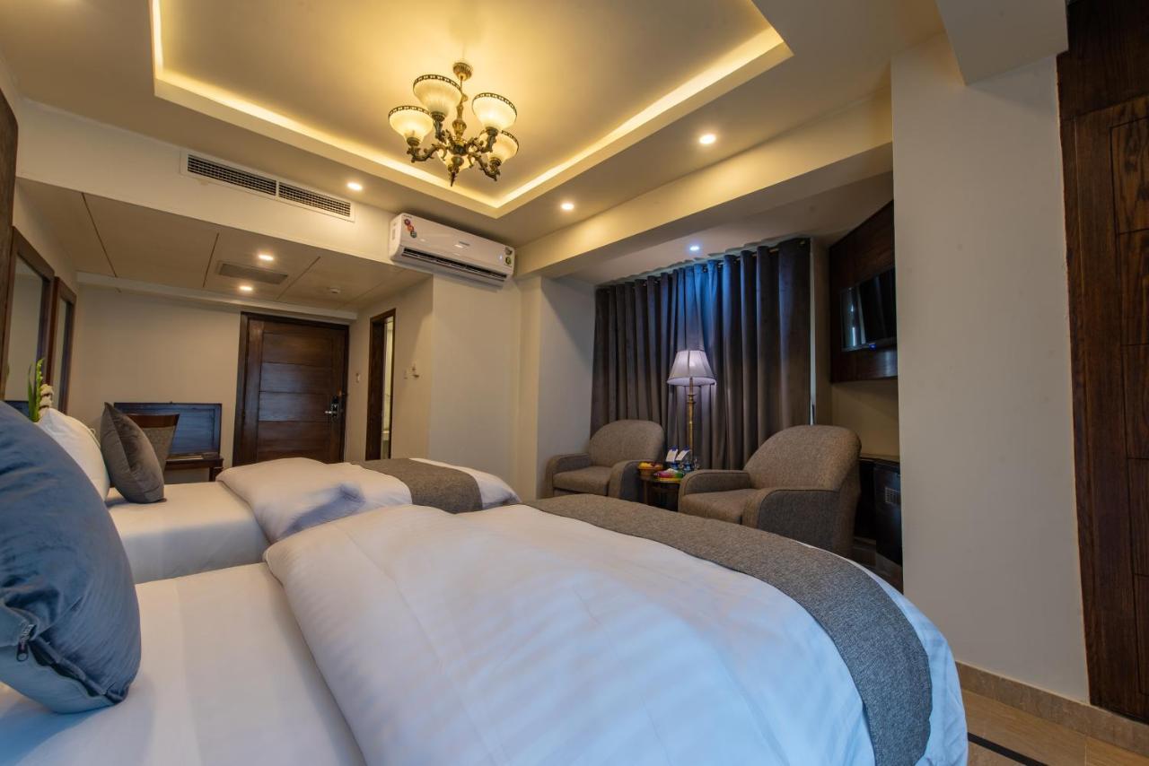 Envoy Continental Hotel Iszlámábád Kültér fotó