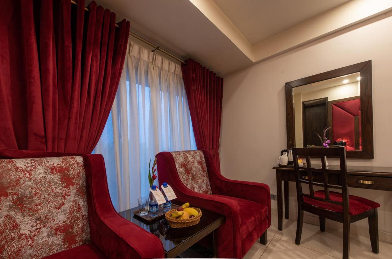 Envoy Continental Hotel Iszlámábád Kültér fotó