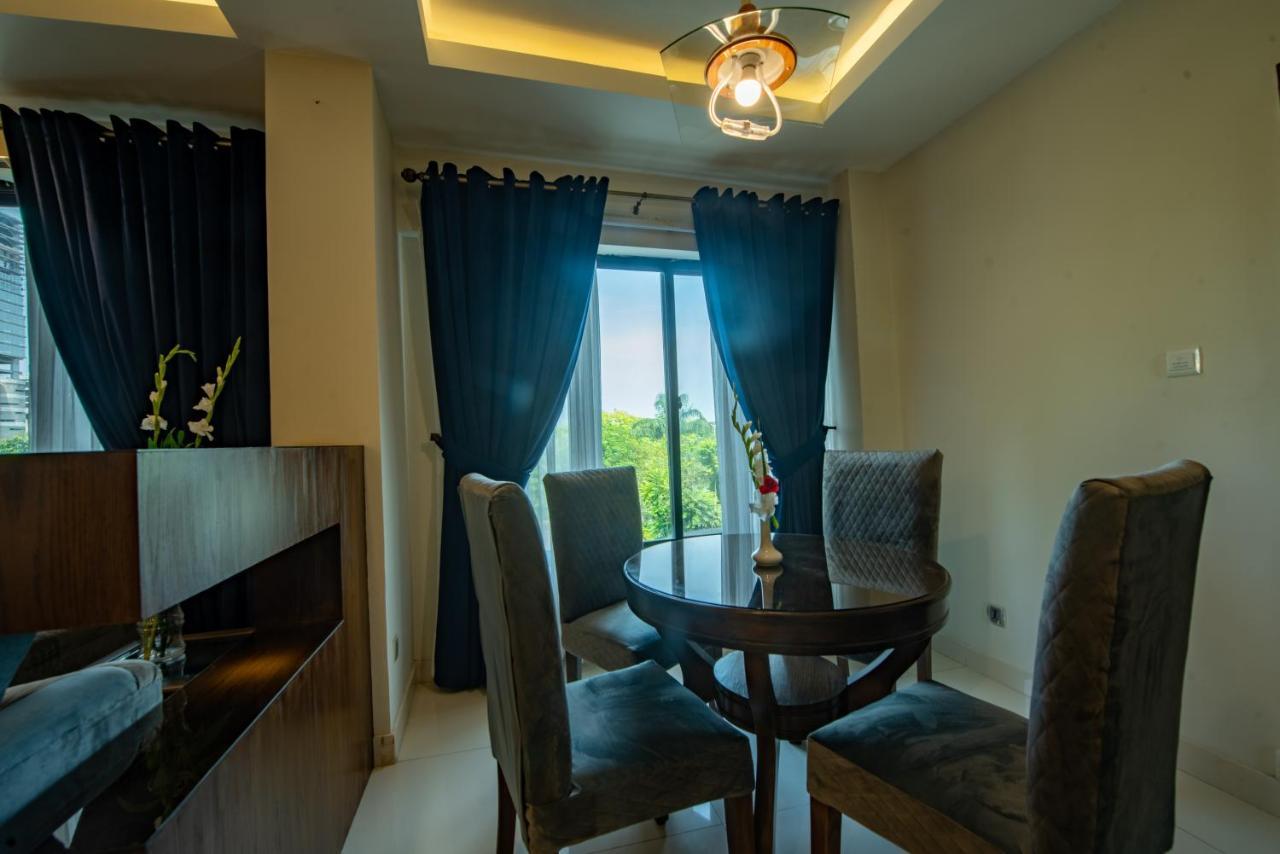 Envoy Continental Hotel Iszlámábád Kültér fotó