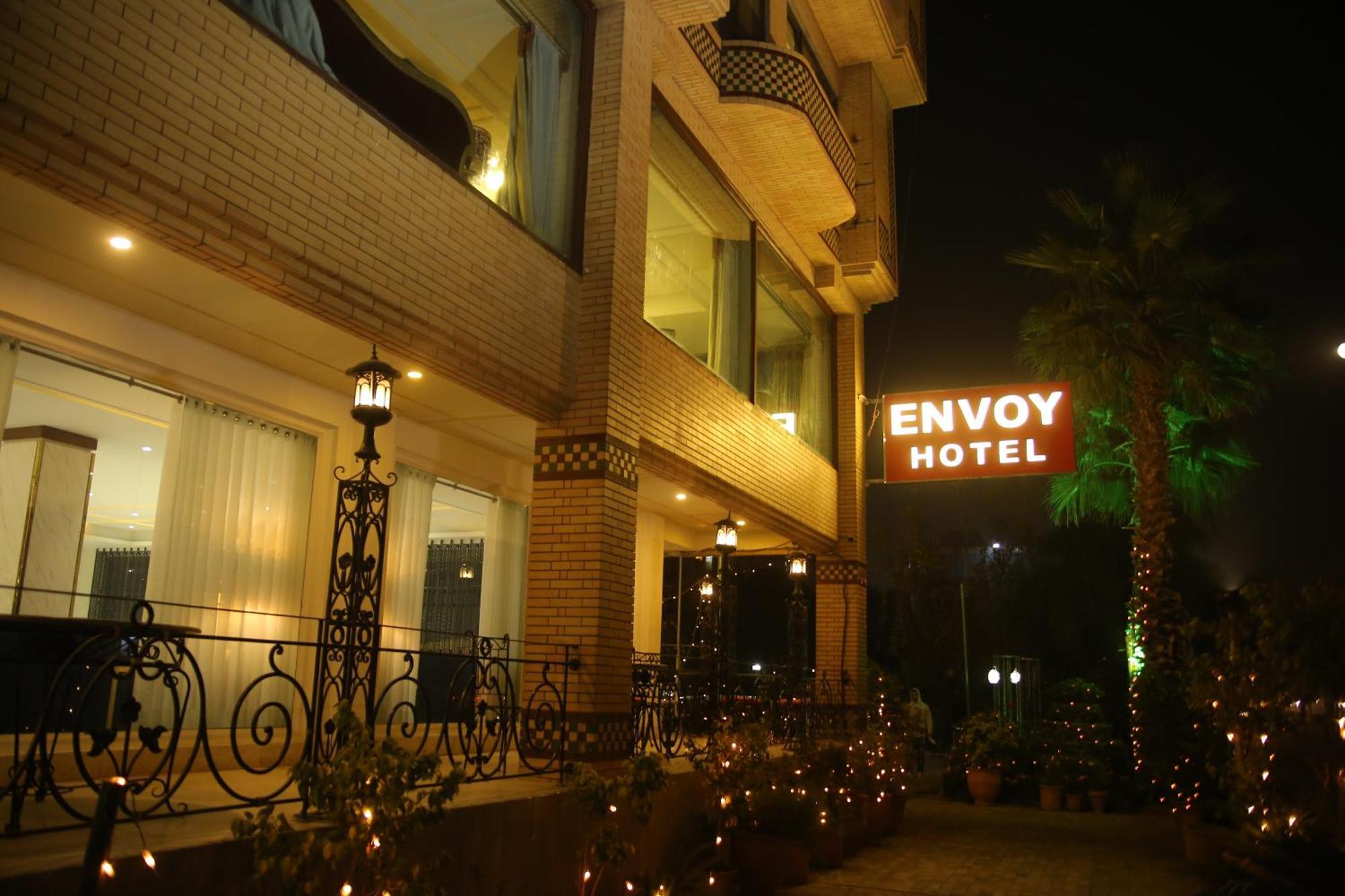 Envoy Continental Hotel Iszlámábád Kültér fotó
