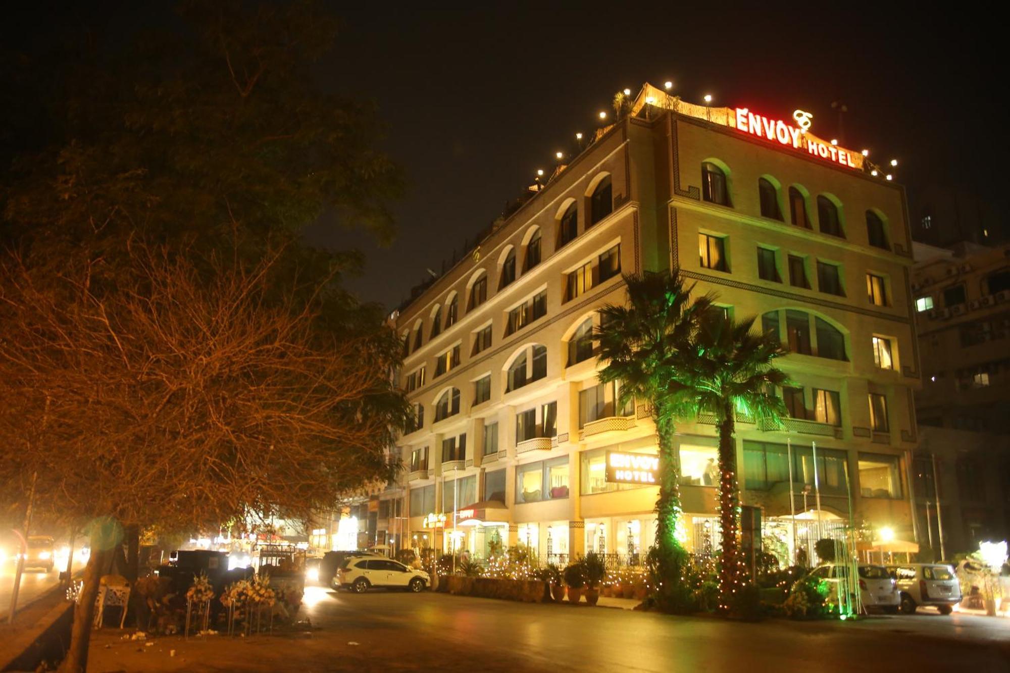 Envoy Continental Hotel Iszlámábád Kültér fotó